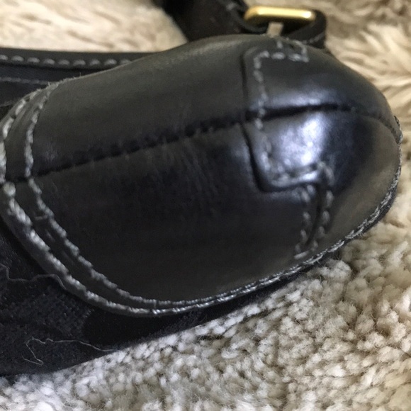 Black Coach Logo Shoulder Bag - Picture 7 of 8